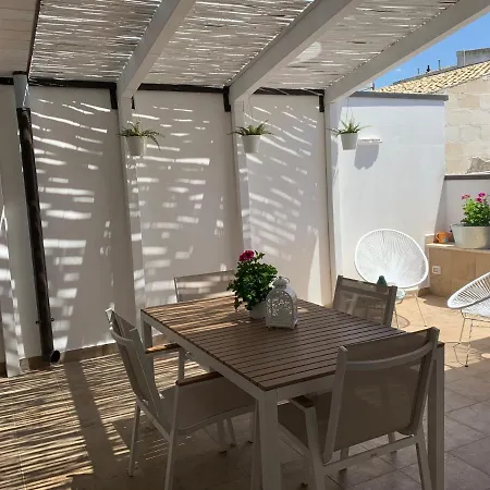 Casetta Gattini Apartment *